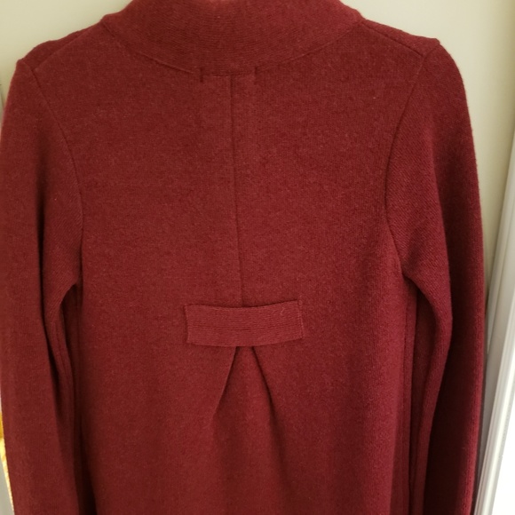 NWOT Stylish Shawl Cardigan - Picture 3 of 3